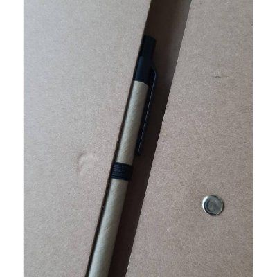 Блокнот NEYLA A5 на пружине, твердая обложка, шариковая ручка, рециклированный картон