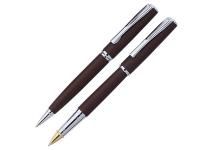 Набор Pierre Cardin коллекция ПАРА (PEN&PEN): ручка шариковая + роллер. Корпус - латунь и матовое порошковое покрытие. Отделка и детали дизайна - сталь, хром. Цвет - коричневый. Упаковка Е.