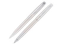 Набор Pierre Cardin коллекция ПАРА (PEN&PEN) : ручка шариковая + роллер. Корпус - латунь и хромоникилевое покрытие.Отделка и детали дизайна - сталь, хром. Цвет - серебристый. Упаковка Е.