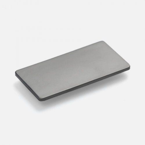 Значок Magnet Matto, серебристый глянцевый