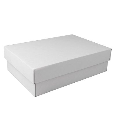 Коробка подарочная с лентой белой атласной, белая