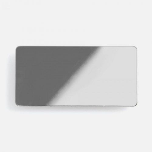 Значок Magnet Matto, серебристый глянцевый
