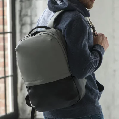 Рюкзак "Hugo", серый/черный, 43х30х10 см, осн. ткань:100% пл-р с пок-тием PU,подкладка:100% пл-р
